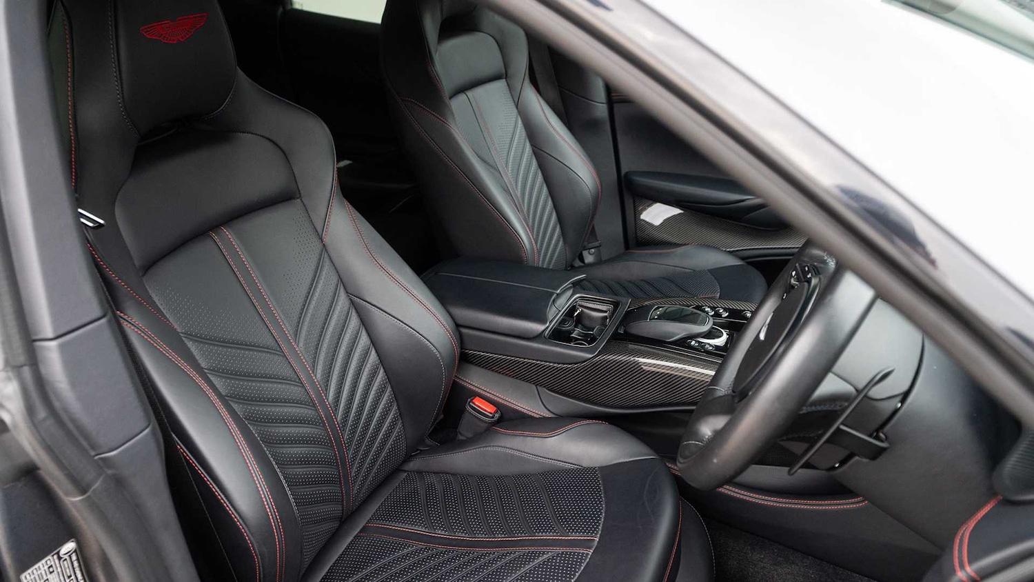 Used Aston Martin DBX 2023 for sale - 76170021: Photo 12