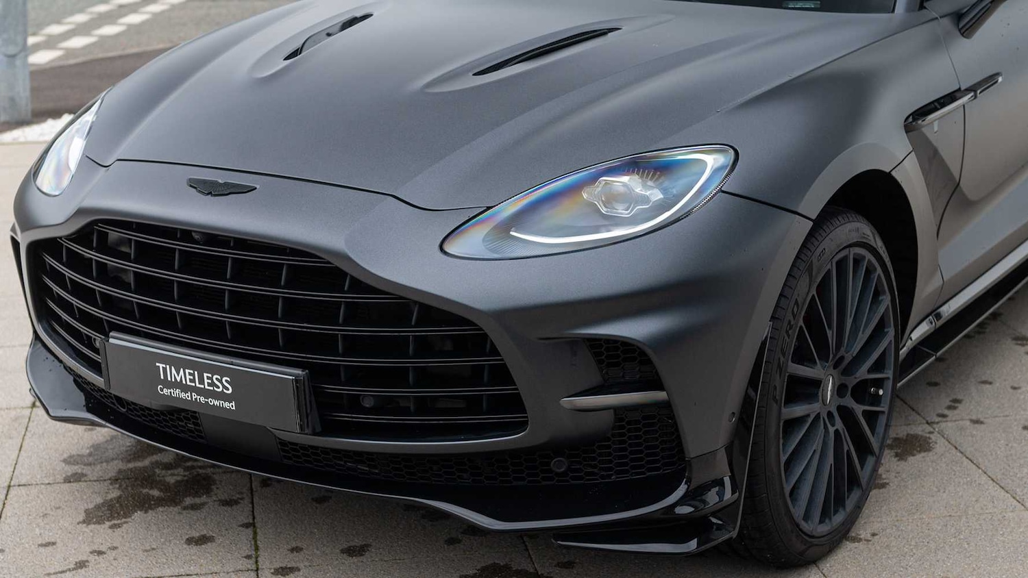 Used Aston Martin DBX 2023 for sale - 76170021: Photo 19