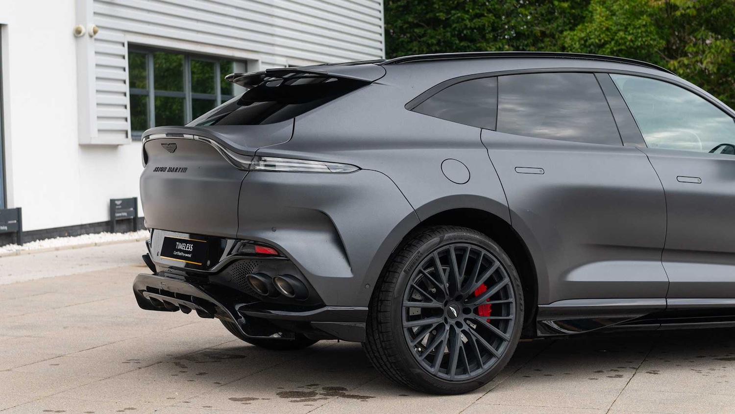 Used Aston Martin DBX 2023 for sale - 76170021: Photo 25