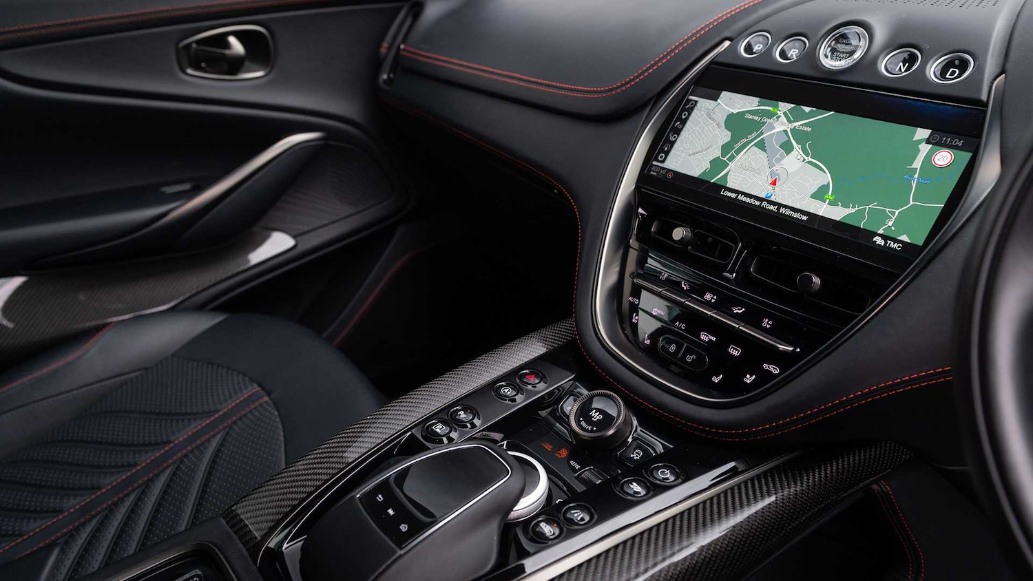 Used Aston Martin DBX 2023 for sale - 76170021: Photo 32