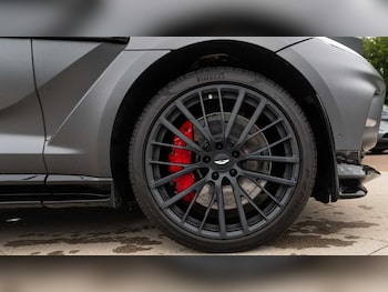 Used Aston Martin DBX 2023 for sale - 76170021: Photo