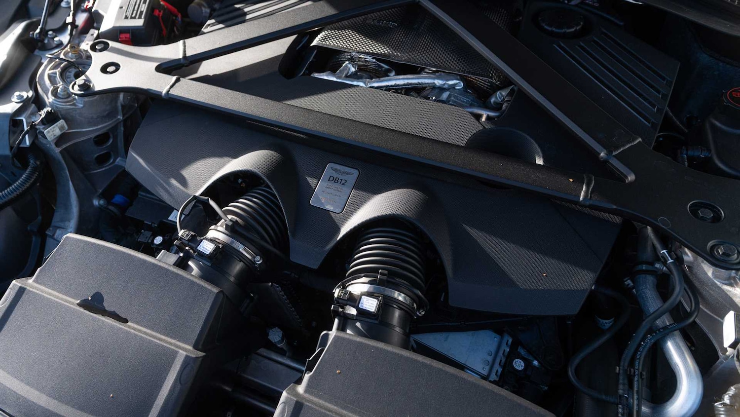 Used Aston Martin V8 2023 for sale - 76916211: Photo 13