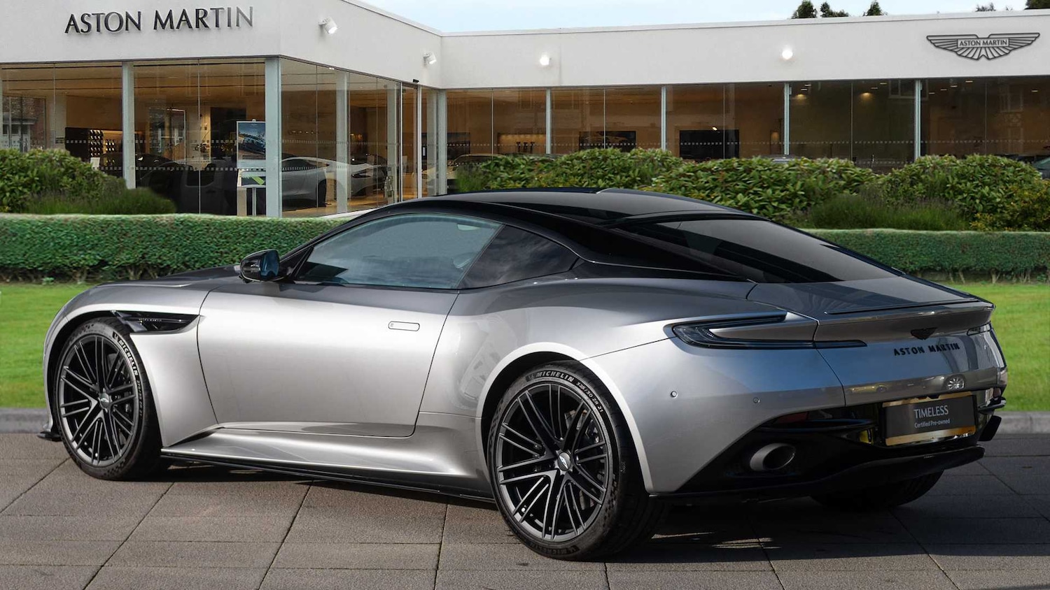 Used Aston Martin V8 2023 for sale - 76916211: Photo 2