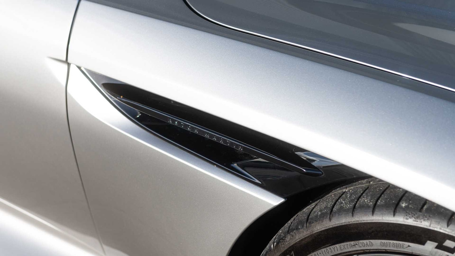 Used Aston Martin V8 2023 for sale - 76916211: Photo 9