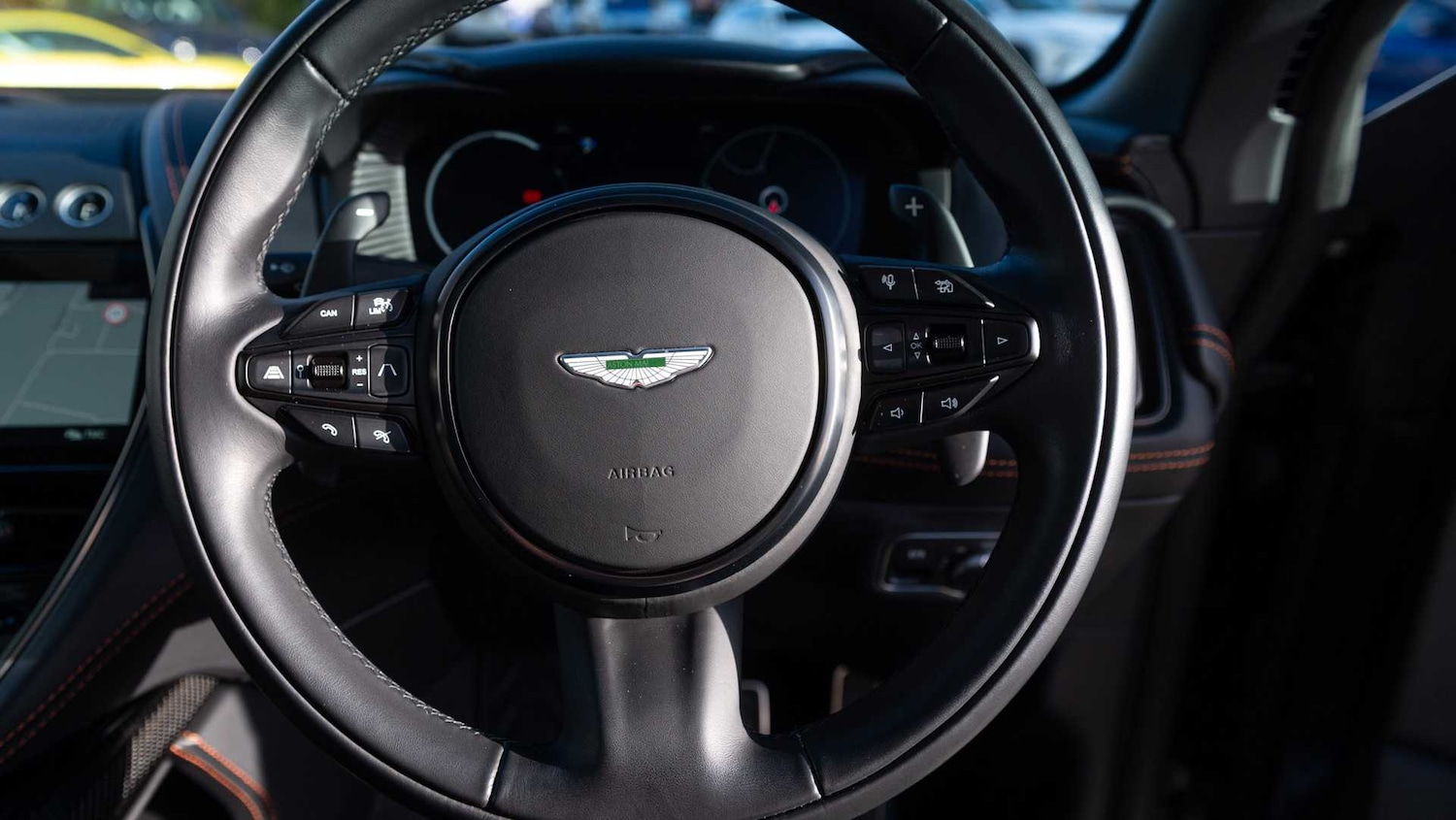 Used Aston Martin DBX 2024 for sale - 76916181: Photo 11