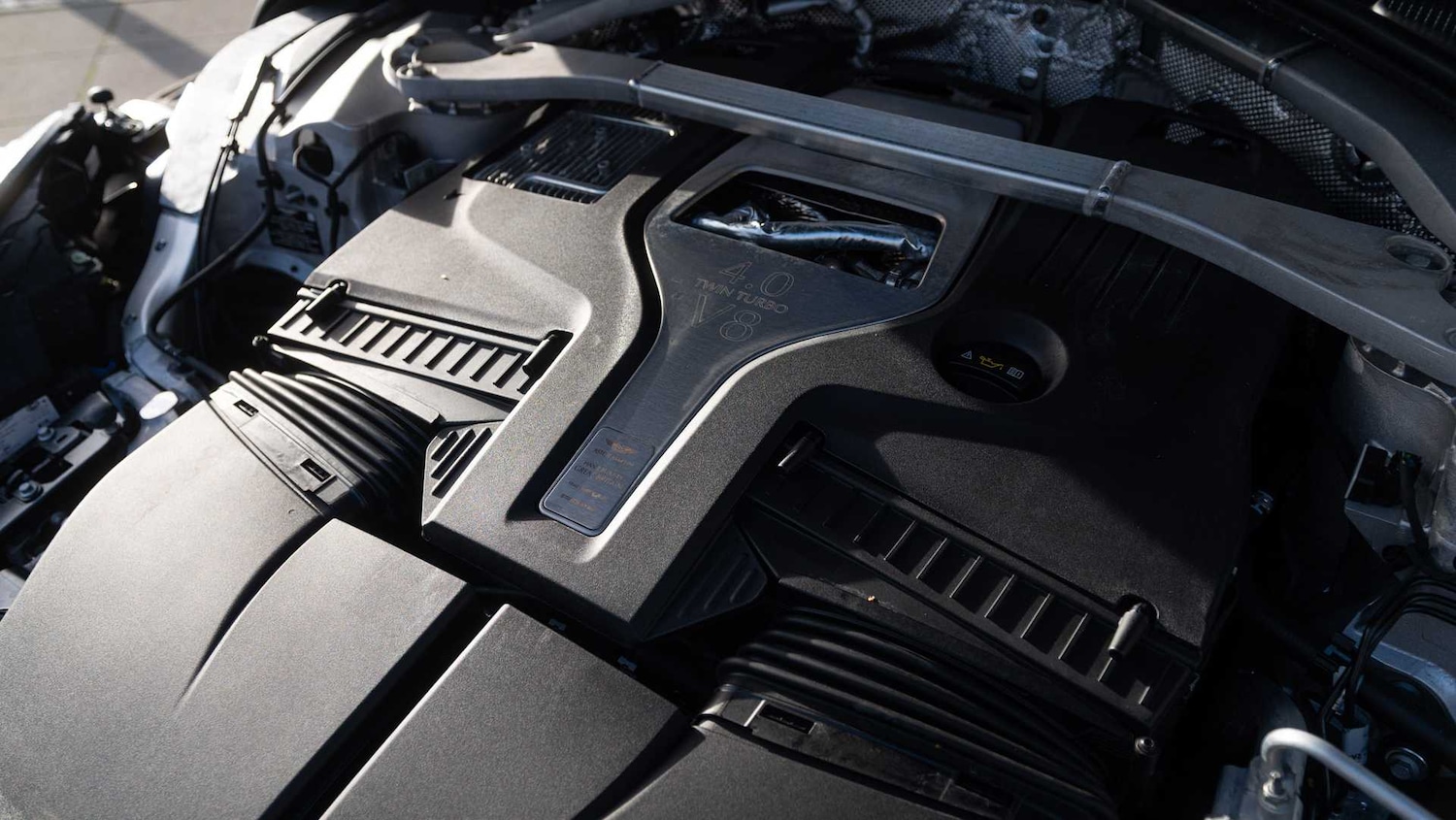 Used Aston Martin DBX 2024 for sale - 76916181: Photo 13