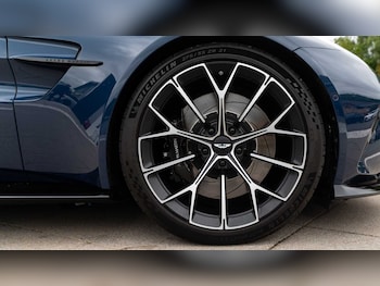 Used Aston Martin Vantage 2026 for sale - 79148300: Photo