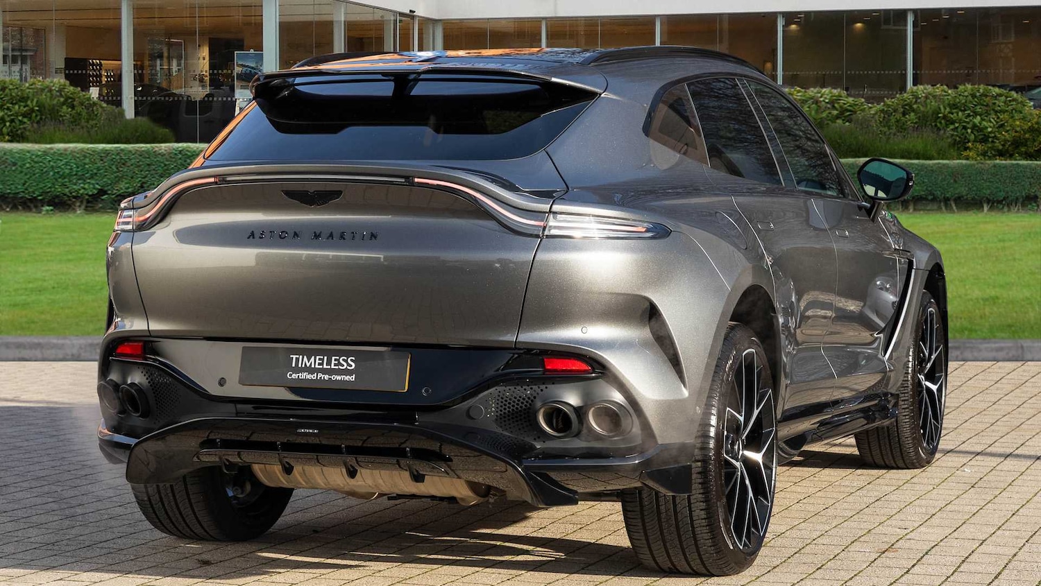 Used Aston Martin DBX 2024 for sale - 77232982: Photo 16