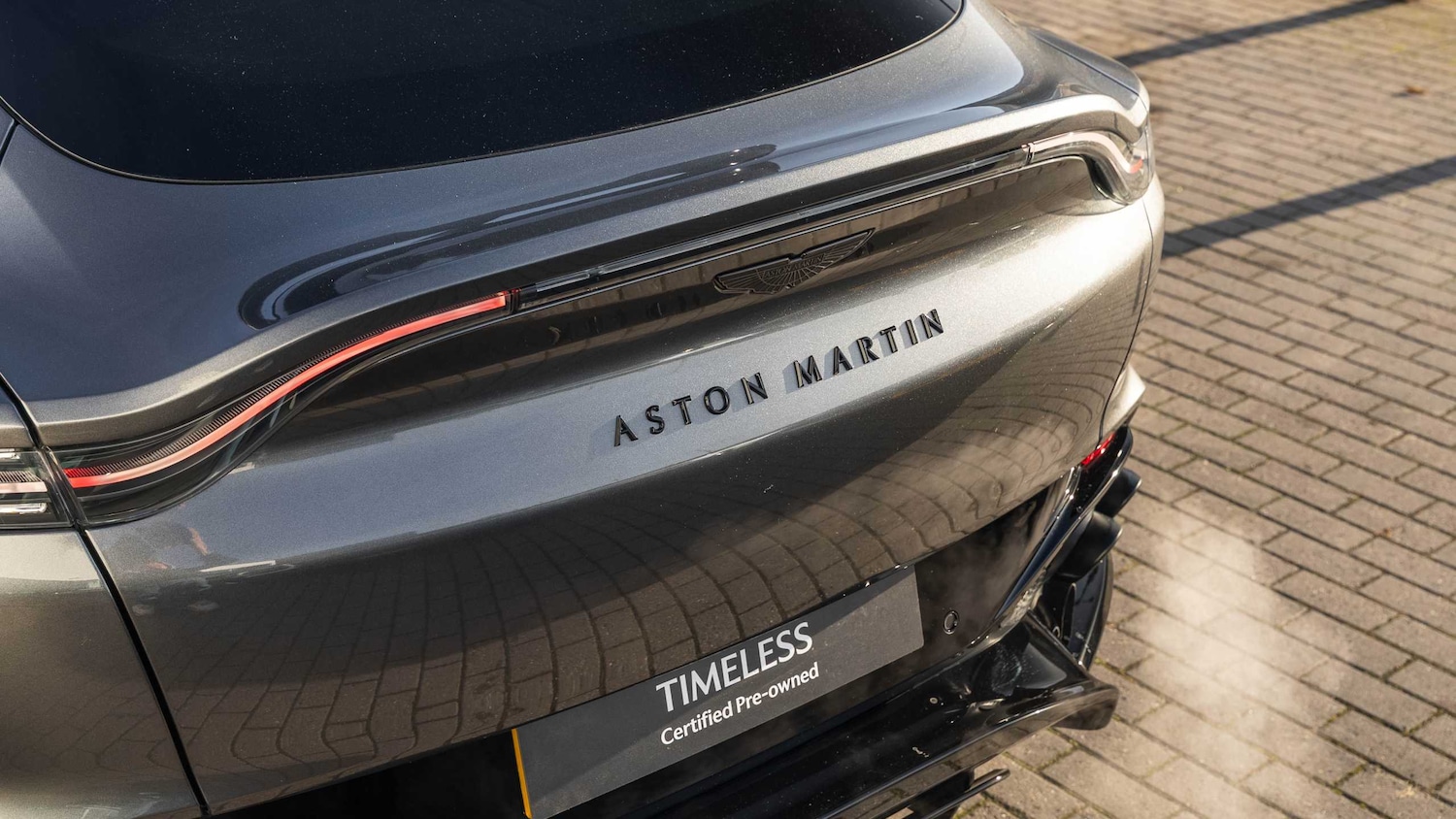 Used Aston Martin DBX 2024 for sale - 77232982: Photo 8