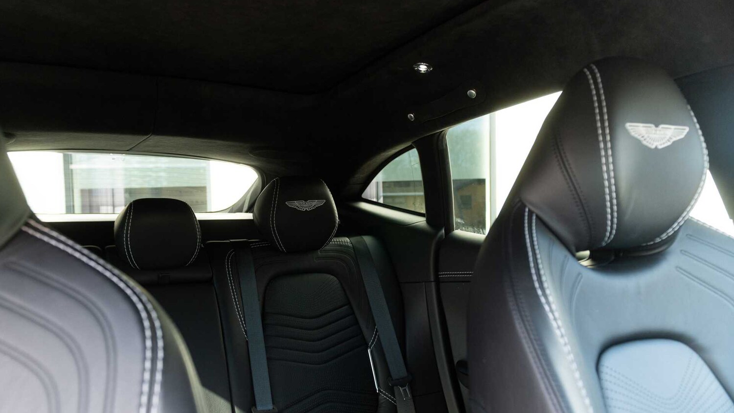 Used Aston Martin DBX 2021 for sale - 78149178: Photo 32