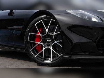 Used Aston Martin Vanquish 2025 for sale - 79002357: Photo