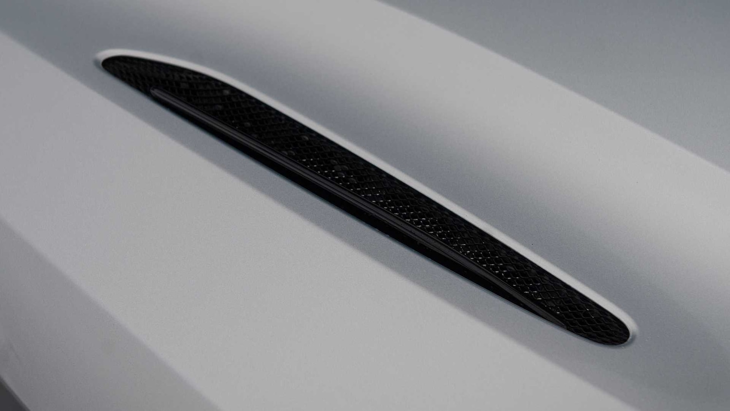 Used Aston Martin DB11 2019 for sale - 76575879: Photo 21