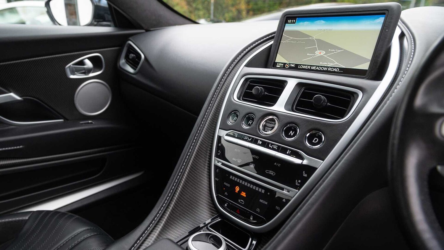 Used Aston Martin DB11 2019 for sale - 76575879: Photo 29