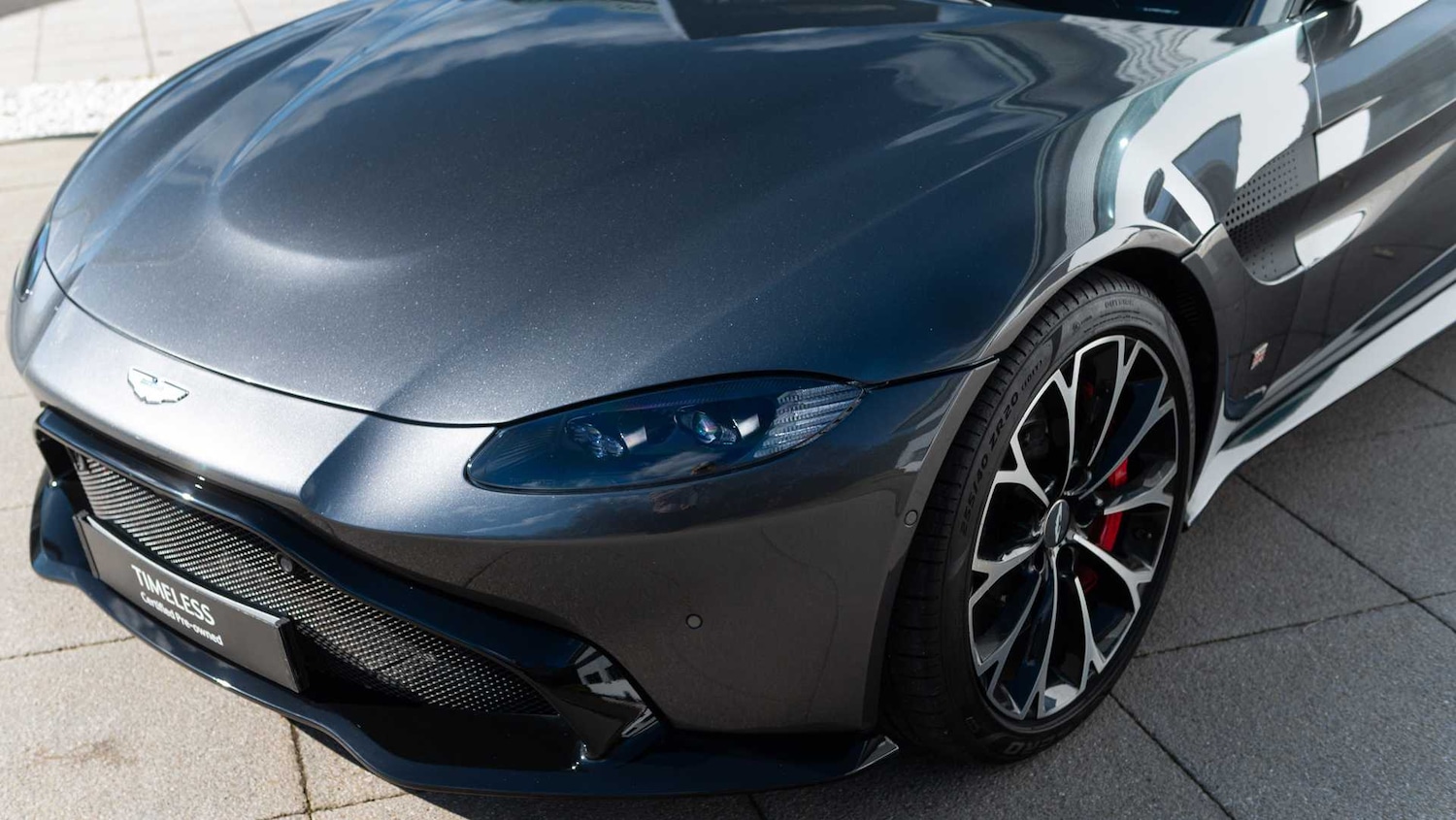 Used Aston Martin Vantage 2018 for sale - 78149143: Photo 13