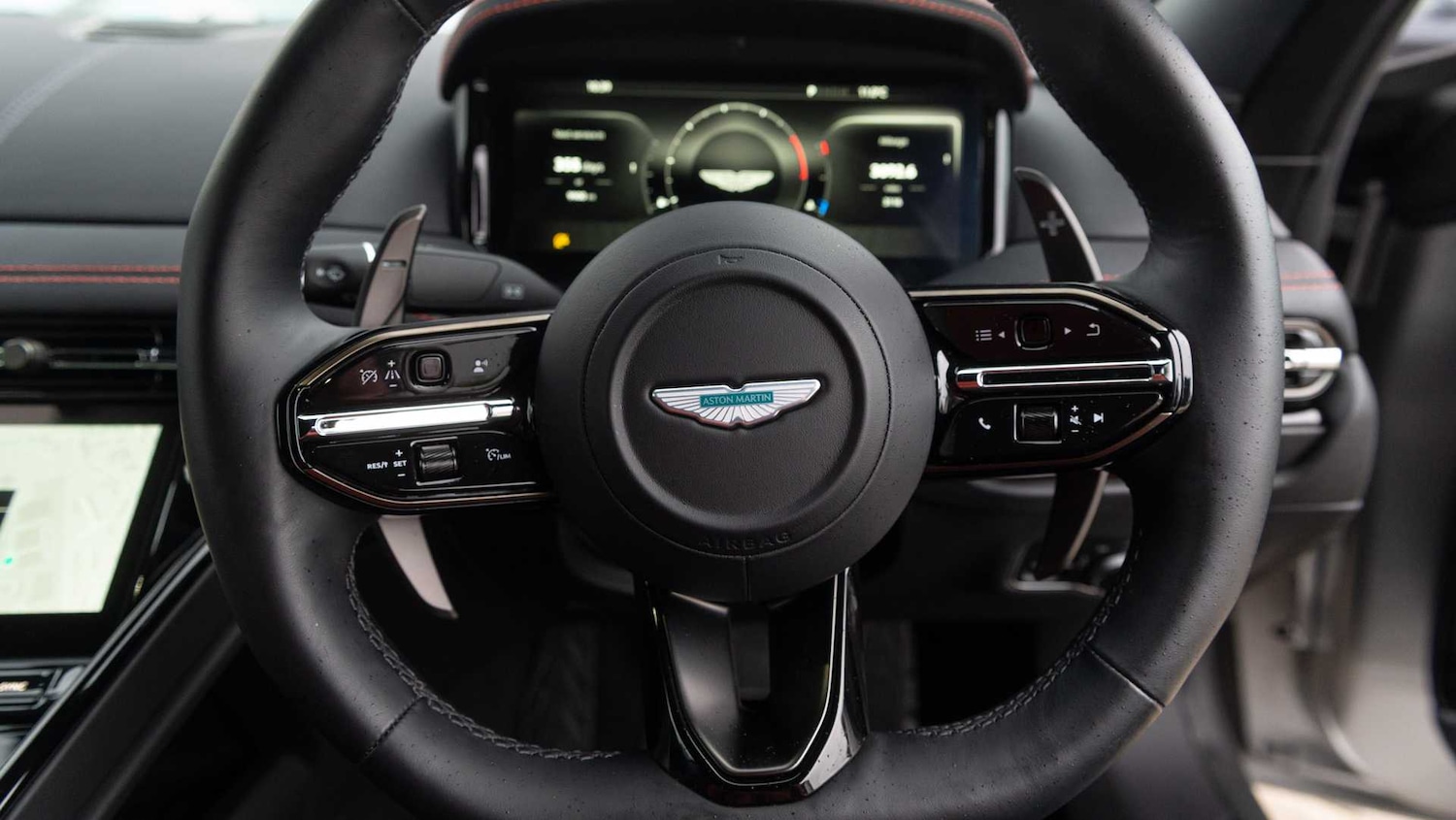 Used Aston Martin V8 2024 for sale - 77886082: Photo 11