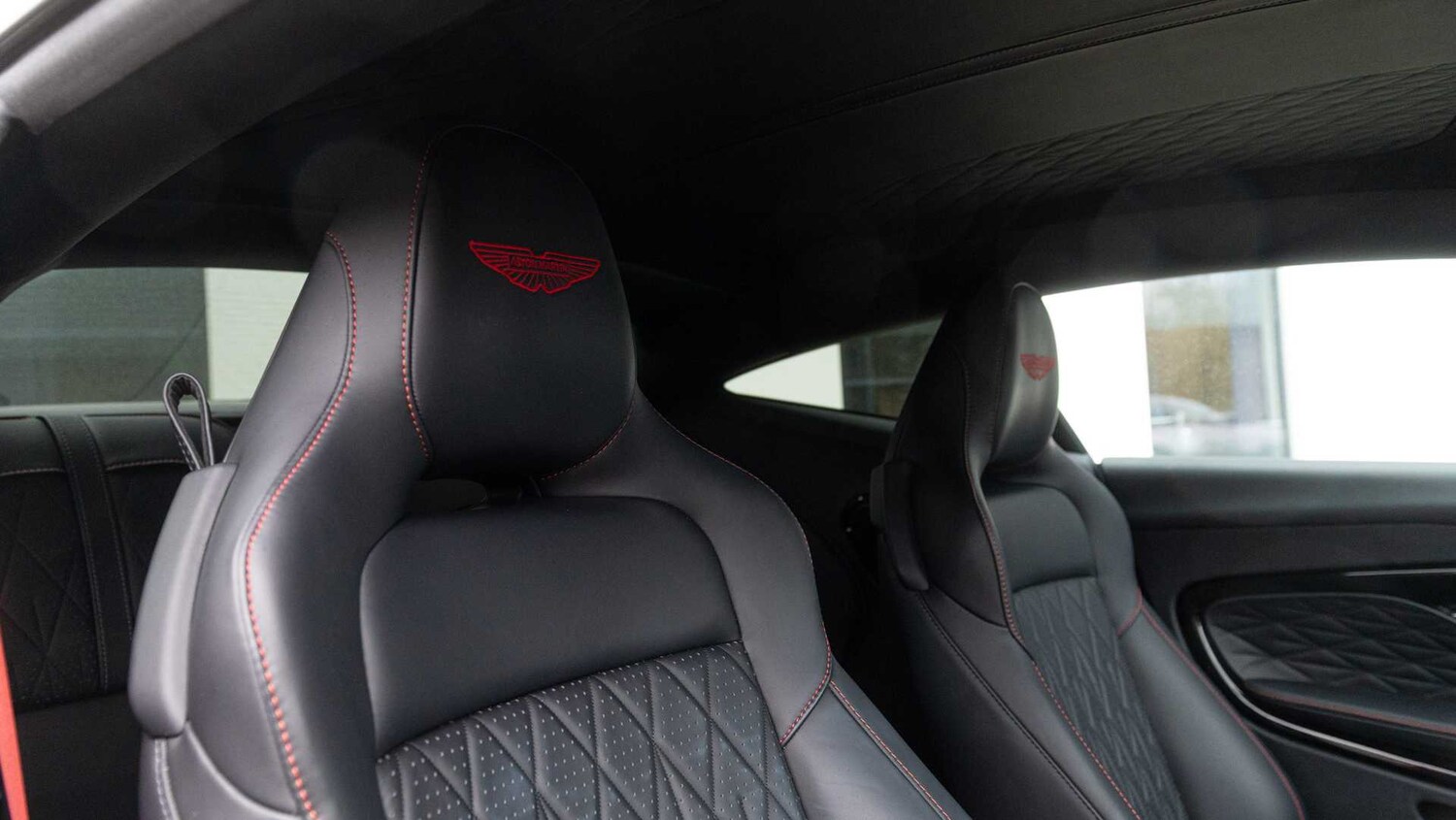 Used Aston Martin V8 2024 for sale - 77886082: Photo 28