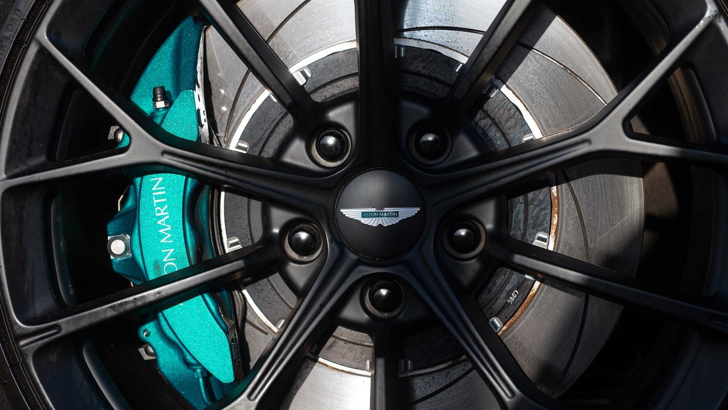 Used Aston Martin Vantage for sale - 77018850: Photo 18