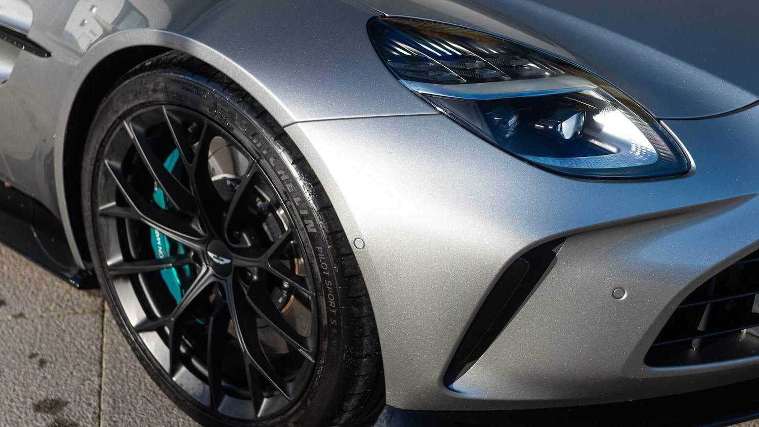 Used Aston Martin Vantage for sale - 77018850: Photo 22