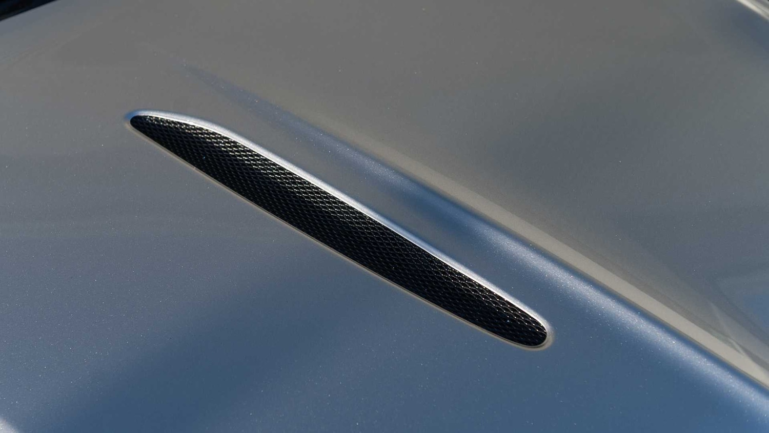 Used Aston Martin Vantage for sale - 77018850: Photo 23