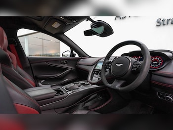 Used Aston Martin DBX 2022 for sale - 79002070: Photo
