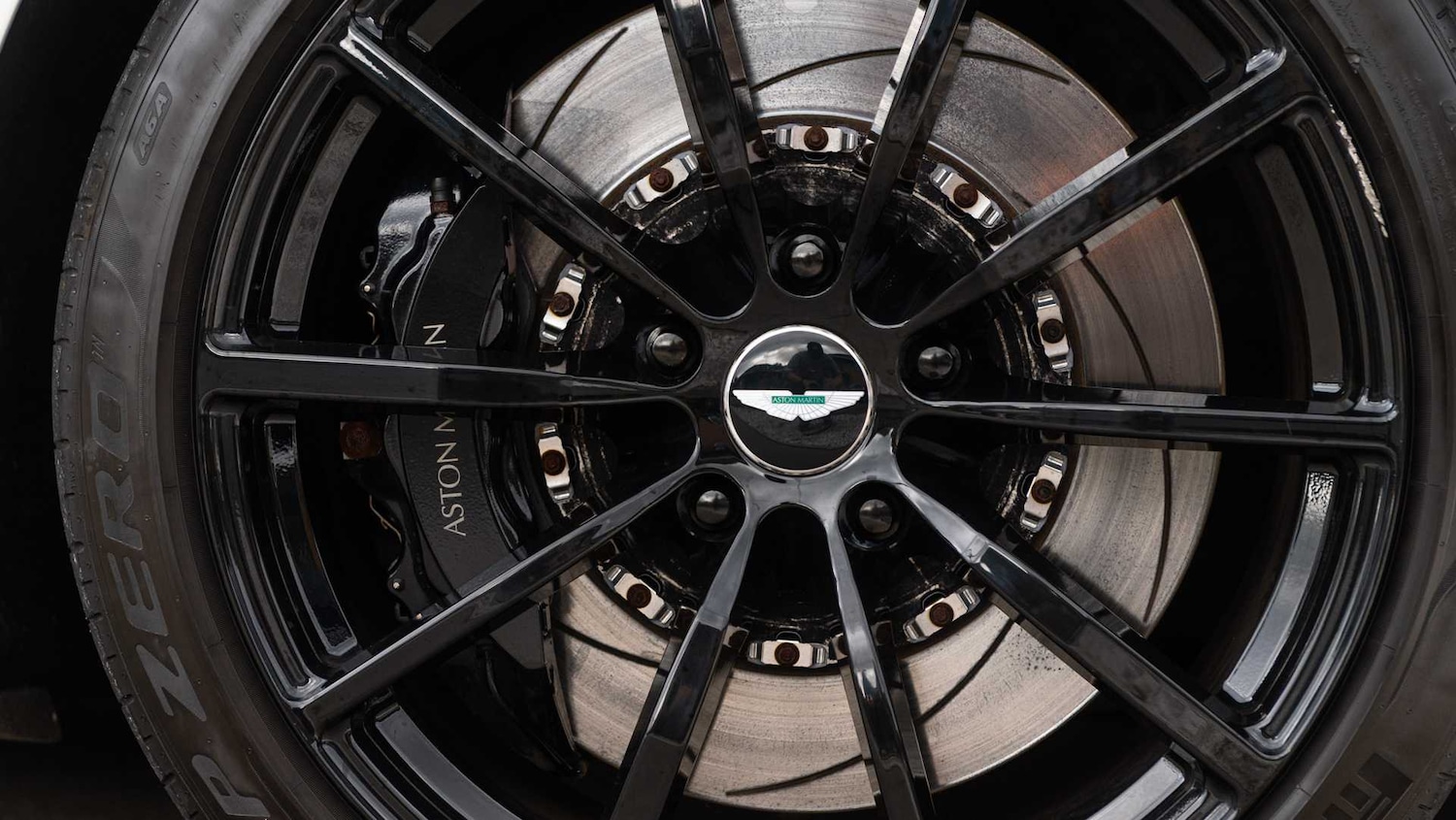 Used Aston Martin DB11 2020 for sale - 76475810: Photo 18