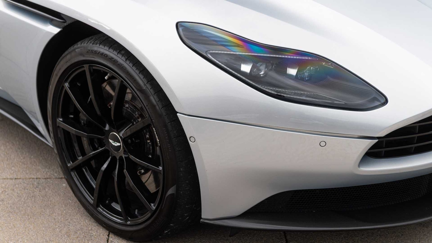 Used Aston Martin DB11 2020 for sale - 76475810: Photo 22