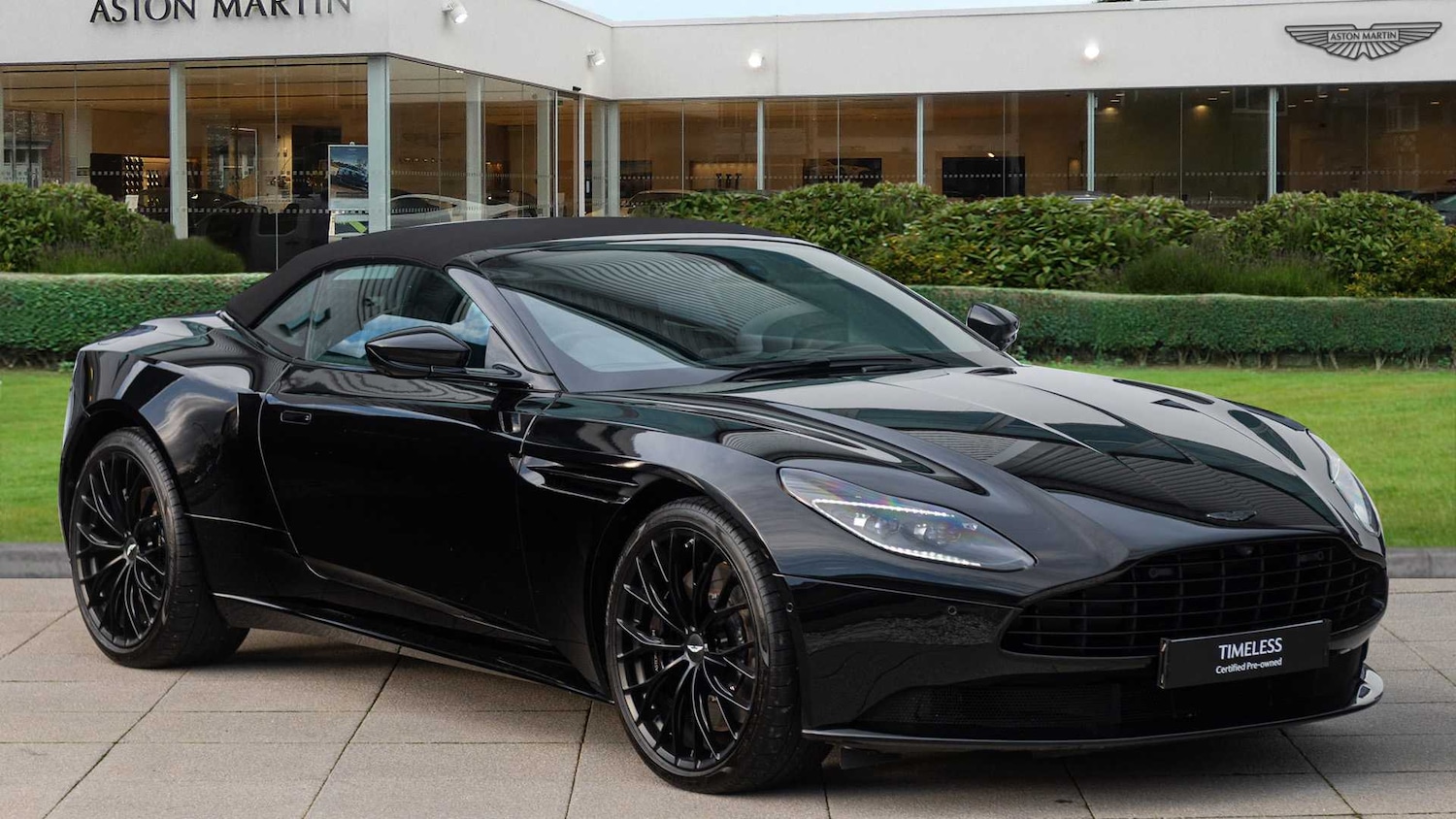 Used Aston Martin DB11 for sale - 76916073: Photo 19