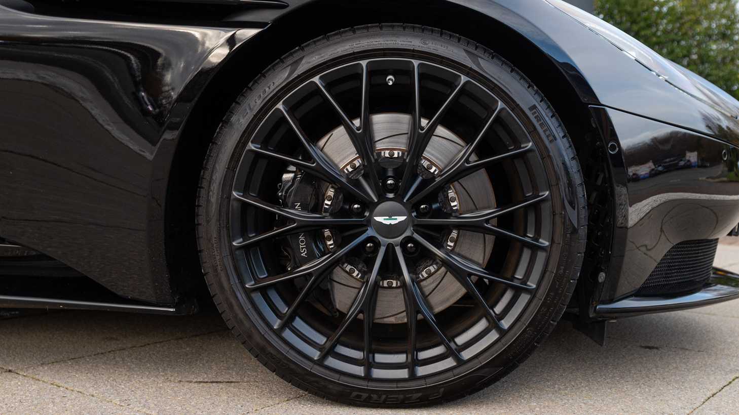 Used Aston Martin DB11 for sale - 76916073: Photo 4