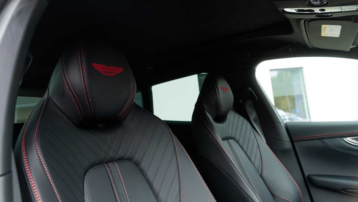Used Aston Martin DBX for sale - 76170124: Photo 29
