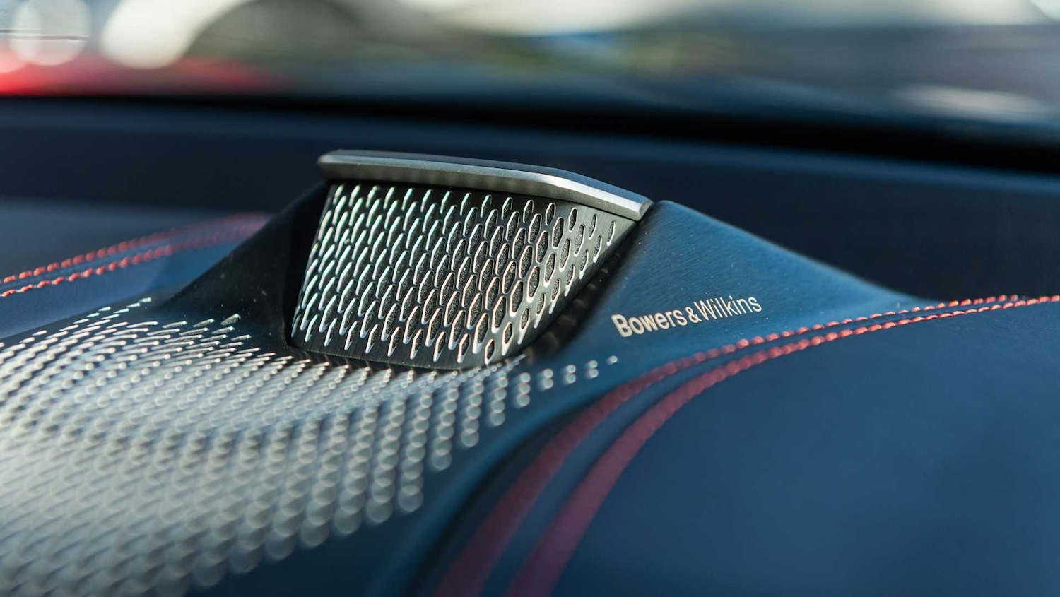 Used Aston Martin DBX 2025 for sale - 77389898: Photo 33