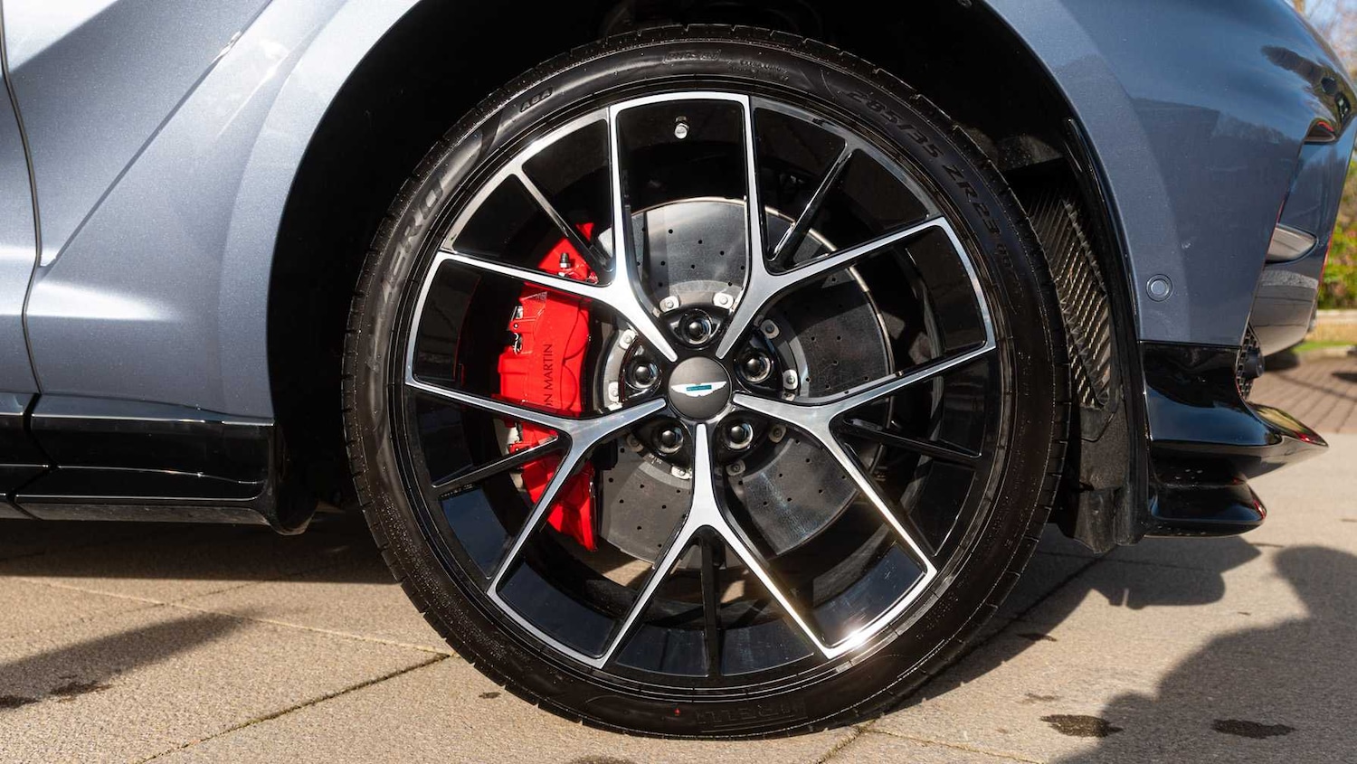 Used Aston Martin DBX 2025 for sale - 77389898: Photo 4