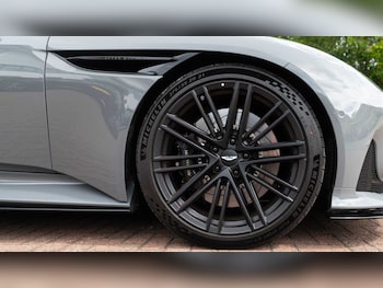 Used Aston Martin V8 2025 for sale - 75861077: Photo