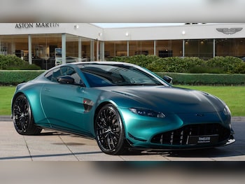 Aston Martin - Vantage