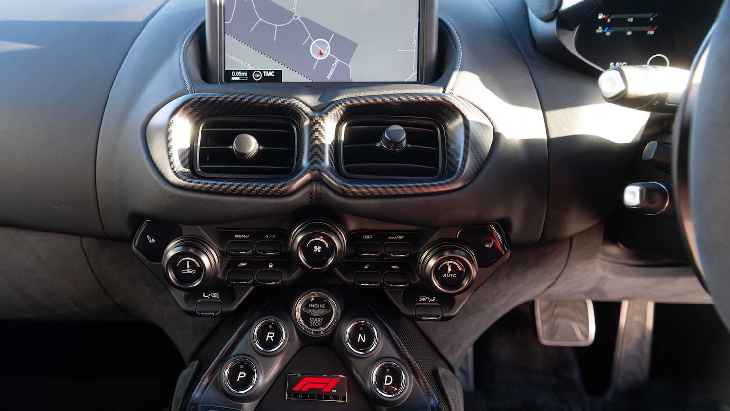 Used Aston Martin Vantage 2022 for sale - 76842966: Photo 35