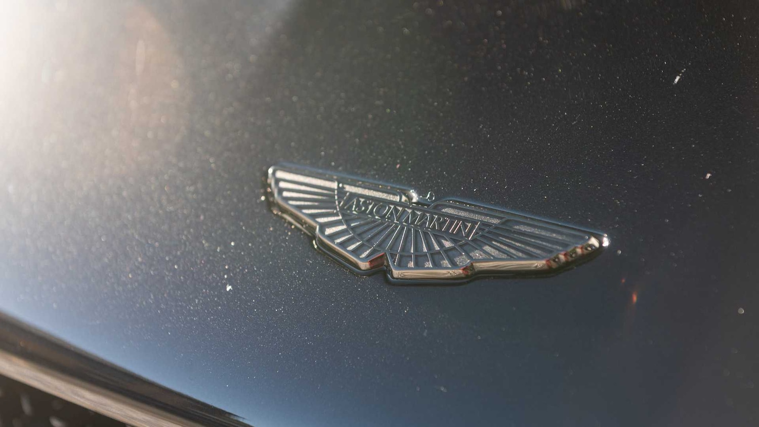 Used Aston Martin DBS 2021 for sale - 76668972: Photo 21