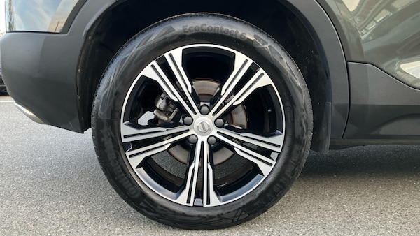 Used Volvo XC40 2019 for sale - 76263176: Photo 9