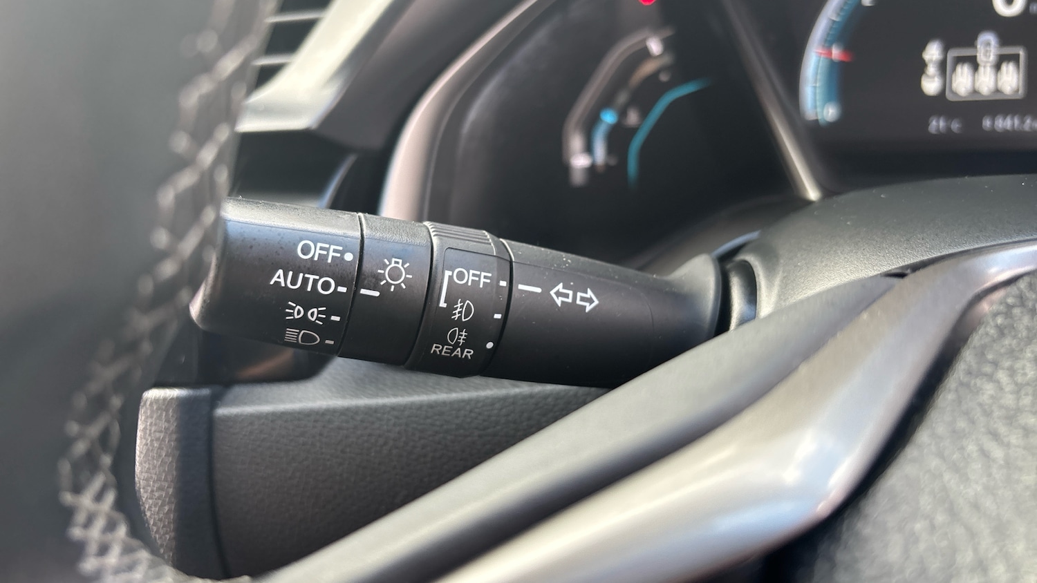 Used Honda Civic 2021 for sale - 76133983: Photo 32
