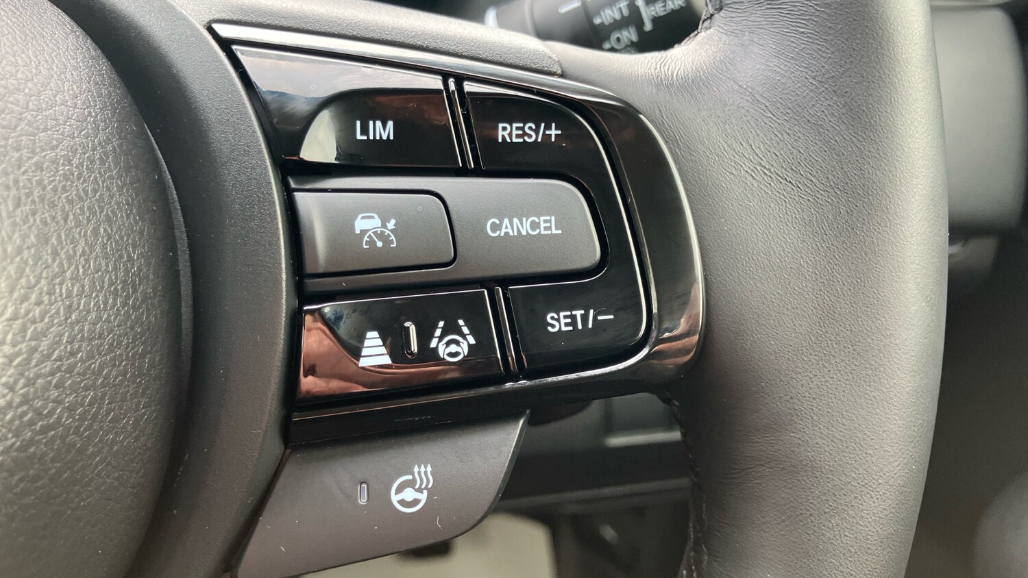 Used Honda HR-V 2023 for sale - 76273603: Photo 35