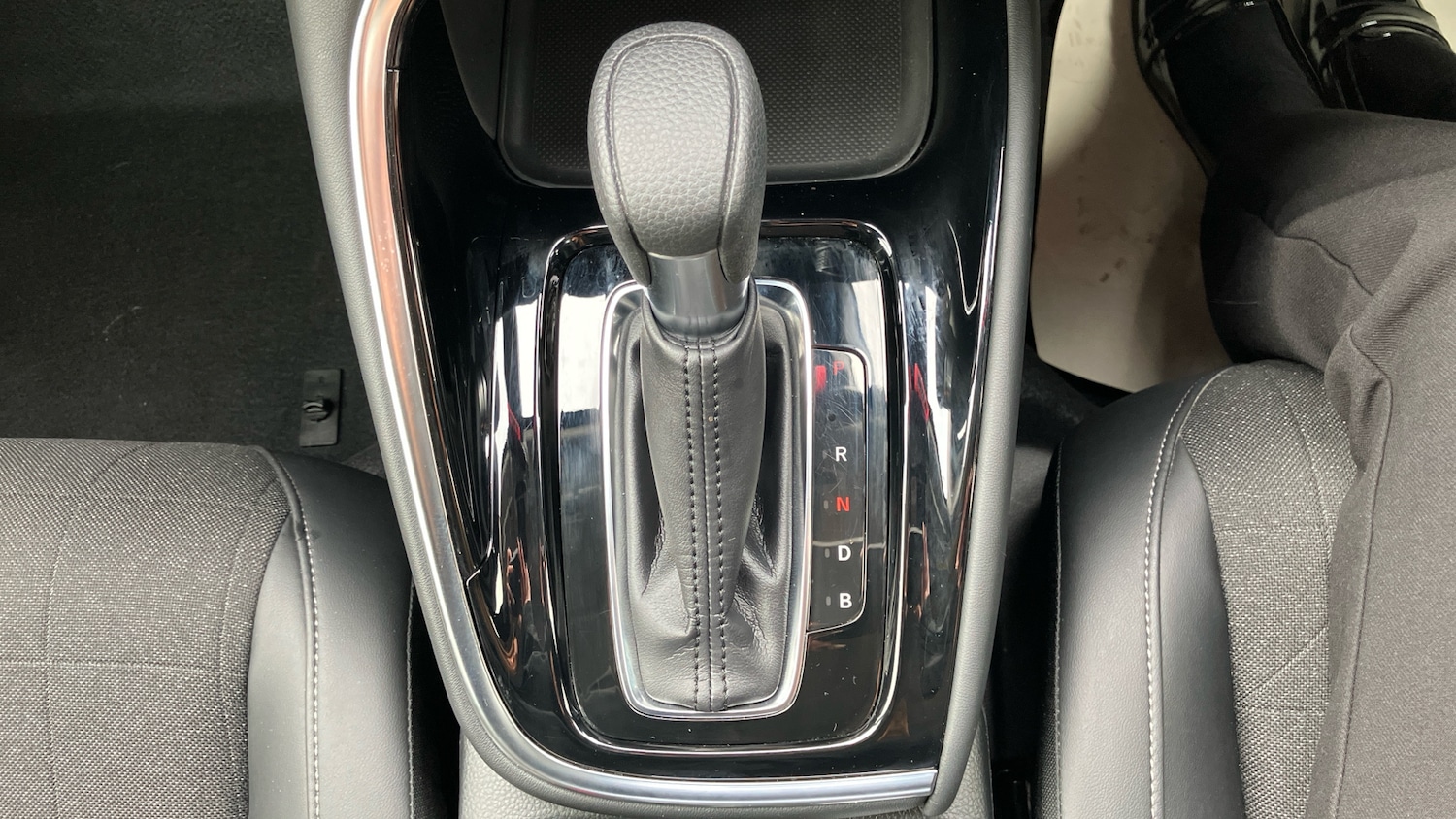 Used Honda HR-V 2023 for sale - 76273603: Photo 36