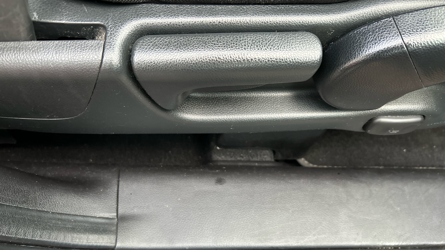 Used Honda CR-V 2017 for sale - 76980716: Photo 20