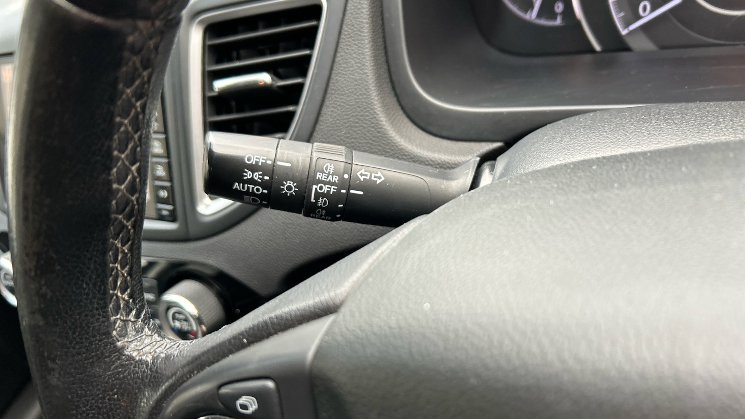 Used Honda CR-V 2017 for sale - 76980716: Photo 25