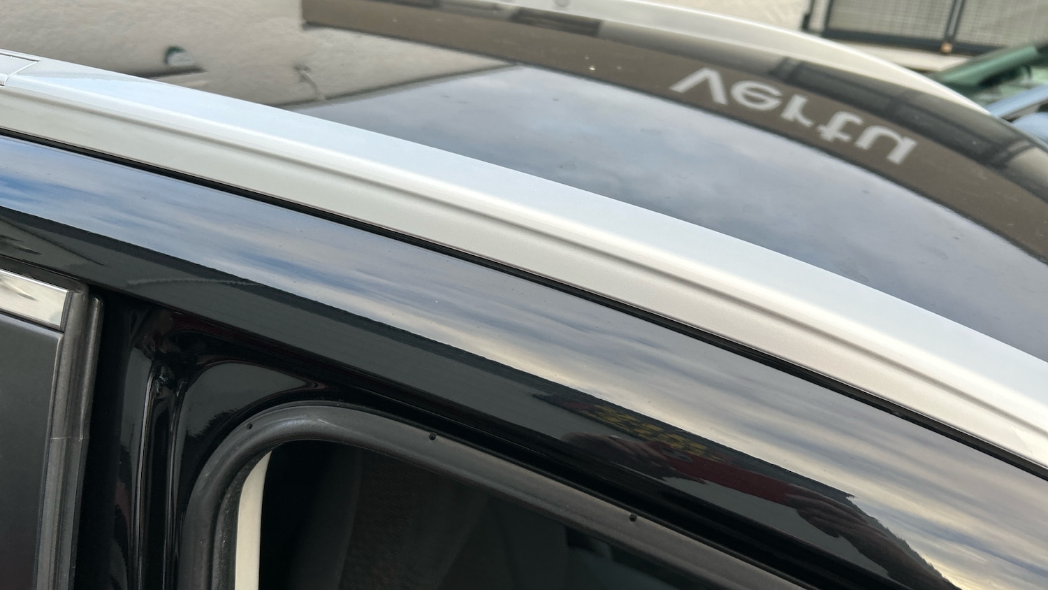 Used Honda CR-V 2017 for sale - 76980716: Photo 28