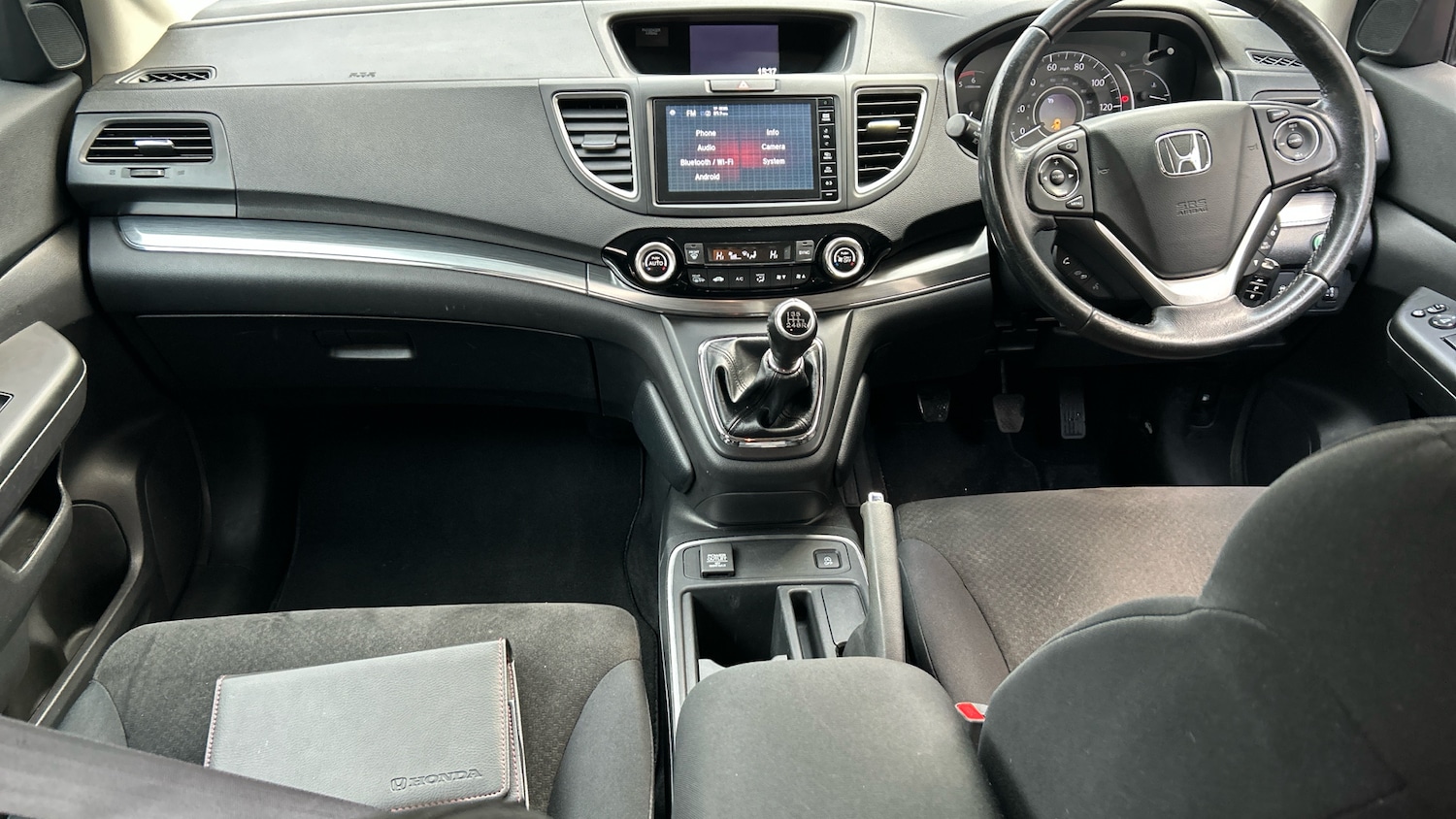 Used Honda CR-V 2017 for sale - 76980716: Photo 8