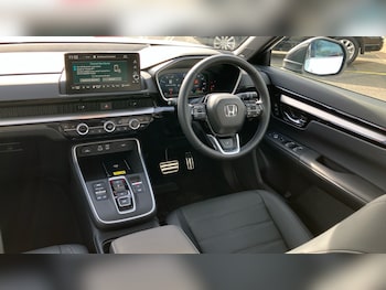 Used Honda CR-V 2025 for sale - 76146456: Photo