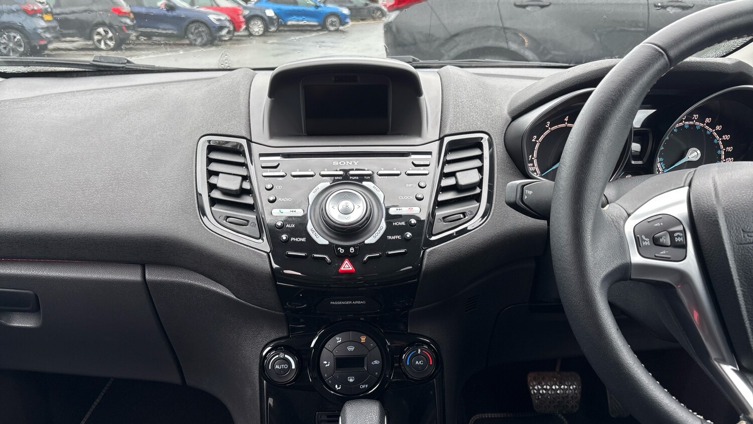 Used Ford Fiesta 2016 for sale - 77973873: Photo 11