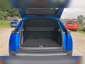 Used Peugeot 2008 2023 for sale - 78748455: Photo
