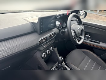 Used Dacia Sandero Stepway 2022 for sale - 77718471: Photo