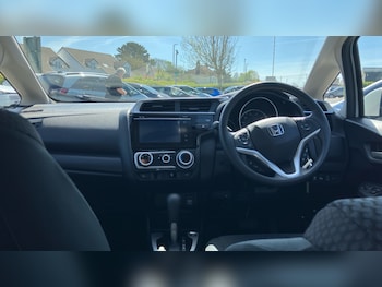 Used Honda Jazz 2018 for sale - 78357005: Photo