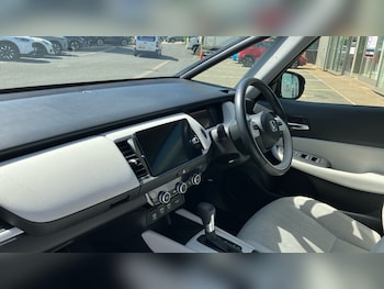 Used Honda Jazz 2023 for sale - 79008280: Photo