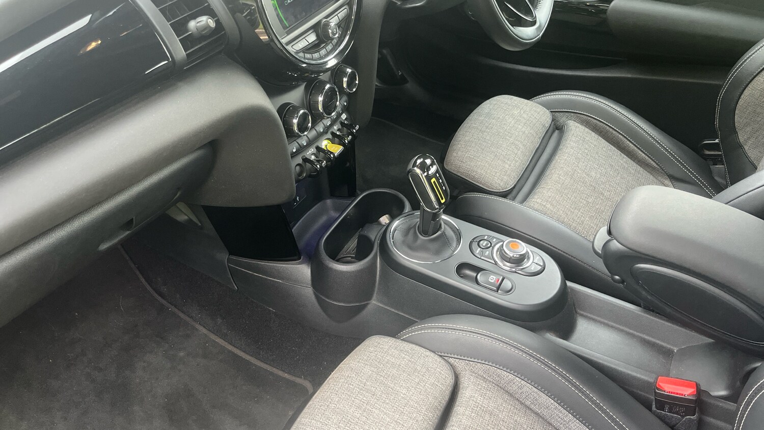 Used MINI Hatch 2020 for sale - 77403723: Photo 13